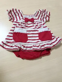赤と白のストライプが可愛い フリルブラウスと赤いパンツ　 70cm