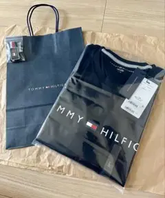 【新品】TOMMY HILFIGER(トミーヒルフィガー) 半袖Tシャツ L