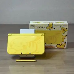 6-204 Newニンテンドー3DS LL ピカチュウ【イエロー】箱付き 美品