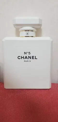 Item thumbnail for item 043a9c1e-434c-42c7-b69e-aba9522201a3