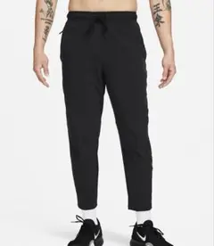 NIKE ナイキアンリミテッド Dri-FIT レッグヴァーサタイルパンツ