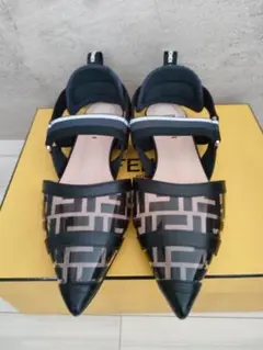 美品✨24cm相当】FENDI コリブリ フラットパンプス ズッカ柄 37.5