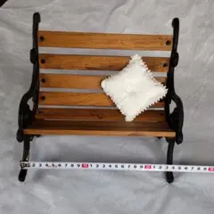 ベンチ