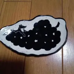要美紀さん　皿