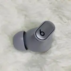 Item thumbnail for item b0d5053d-b1ab-4c77-8a7f-847d6b464328