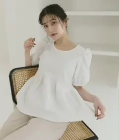 【KanakoxOlu.」ジャガードパフスリーブトップス