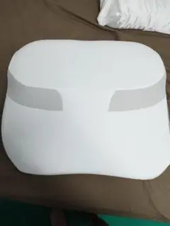 背中も支える枕