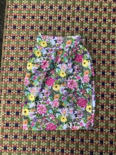 花柄タイトスカート レトロ