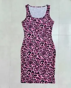 新品 ヒョウ柄 ワンピース ストレッチ ノースリーブ タイト ピンク レオパード