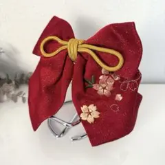 Item thumbnail for item 8958c859-e6c6-45e4-a5f3-b032f46b7549