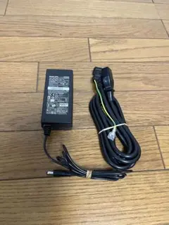 美品　PHILIPS 純正 ACアダプター ADPC1936