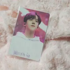 ATEEZ　アチズ　ユノ　ユンホ　ユジン　 イミテーション　スパークリング