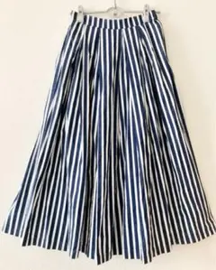 ストライプ　オシャレなロングスカート