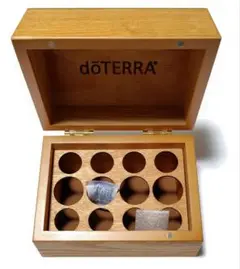 doTERRA コレクションボックス 12個収納