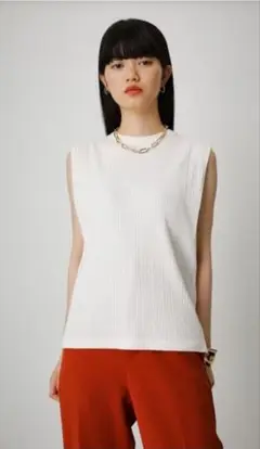 SLEEVELESS HIGH NECK CUT TOPS／アズールバイマウジー