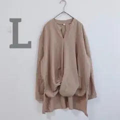 ルシェル　ブラウス　ドレープデザインシャツ　ノーカラー　ピンクベージュ　L