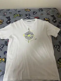 STONE ISLAND ホワイト Tシャツ