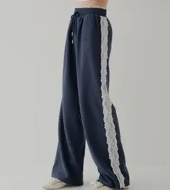 Item thumbnail for item 782b3887-44bd-4928-bea6-0af545cac6cb