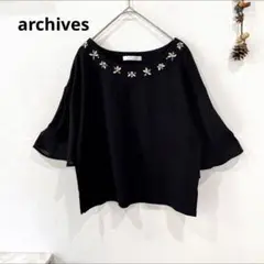 archives カットソー　トップス　黒　綿混　ビジュー