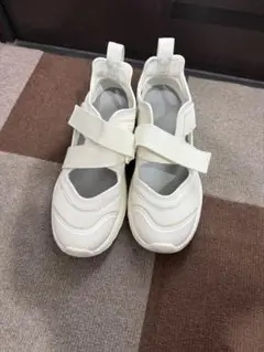 無印良品　スニーカーサンダル　ホワイト