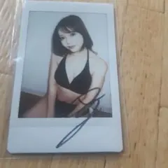 小倉由菜さん　直筆サイン入りチェキ 黒ビキニ　SODstar　DVD購入特典