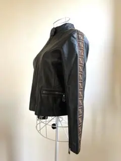 FENDI フェンディ　ジャケット　ブルゾン シングルライダース　44 楽天市場】フェンディ（種類（コート・ジャケット）ライダース