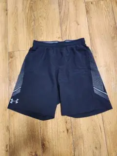 アンダーアーマー メンズ ハーフパンツ M