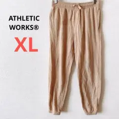 Item thumbnail for item bec3b840-9b90-46ce-a905-2a064916cd26