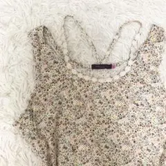 森ガール　フェアリーグランジ　お花レースのタンクトップ