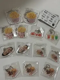 イトーヨーカドー ポッポ アクリルキーホルダー ガチャ シークレット　レア