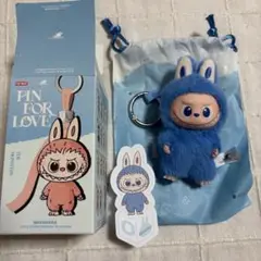LABUBU PIN FOR LOVE ラブブ　イニシャルキーホルダー　O