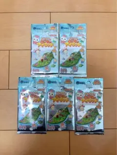 焼肉きんぐ ぐーぐーアイランドのトレーディングカード5セット