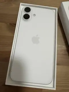 Apple iPhone 16 Plus 256GB ホワイト本体