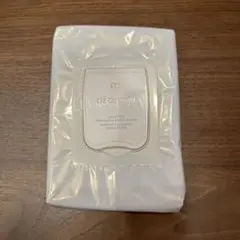 クレドポボーテのメイク落としシートです。