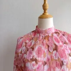 花柄カットソー プリーツ 5分袖ハイネック