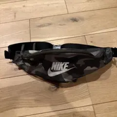 ナイキNIKE CK0984-325 カモフラージュ迷彩柄ウエストポーチ男女兼用