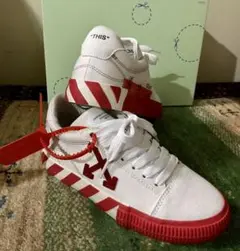 OFF WHITE Canvas Low Vulcanized スニーカー
