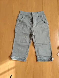 レース装飾付きライトブルーパンツ