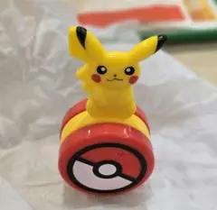 マクドナルド　ハッピーセット　第2弾　ポケモン　ピカチュウのモンスターボール