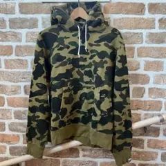 A BATHING APE 1stカモ　プルパーカー