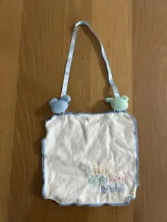 Item thumbnail for item e416f34b-af05-48c2-bb55-2a1c965fe518