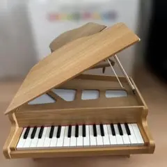 カワイ　ミニグランドピアノ