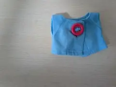 はなちゃん洋服　水色のボタン付きトップス