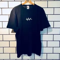 SUMMIT VAVA Tシャツ