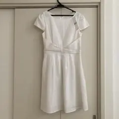 新品　GU 白ワンピース