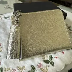 【美品】ふた折り財布