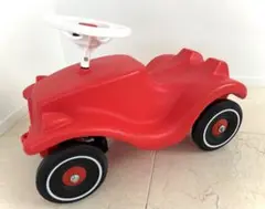 ボーネルンド　ボビーカークラシック　赤　足けり玩具
