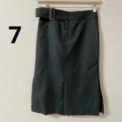 【ボディドレッシングデラックス】タイトスカート ベルト付き　グレー ストライプ