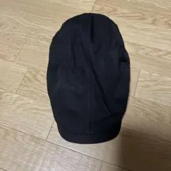 黒いハンチング帽