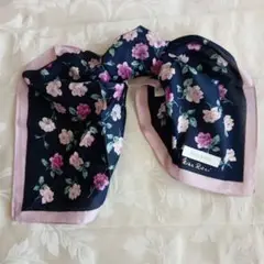 NINA RICCI 花柄ハンカチ スカーフ